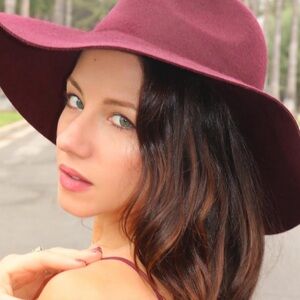 Meet your Posher, Erica